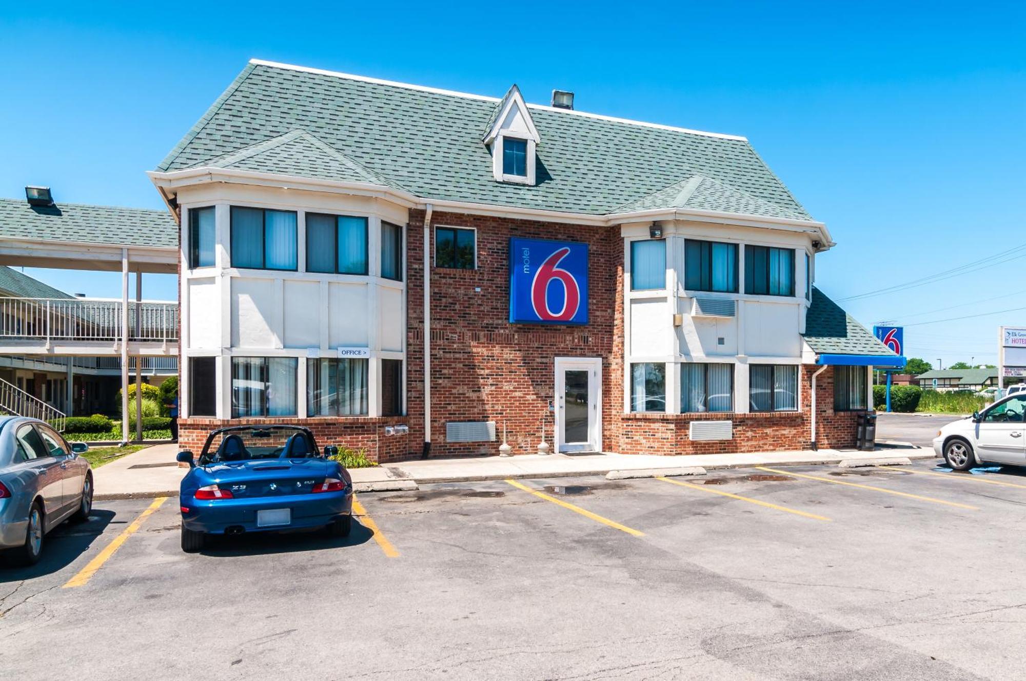 Motel 6 Chicago - Elk Grove Elk Grove Village Exteriör bild